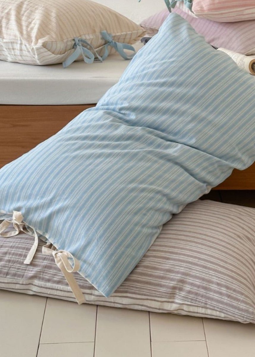 Josie Bow Tied Stripe Pillowcases / Cream