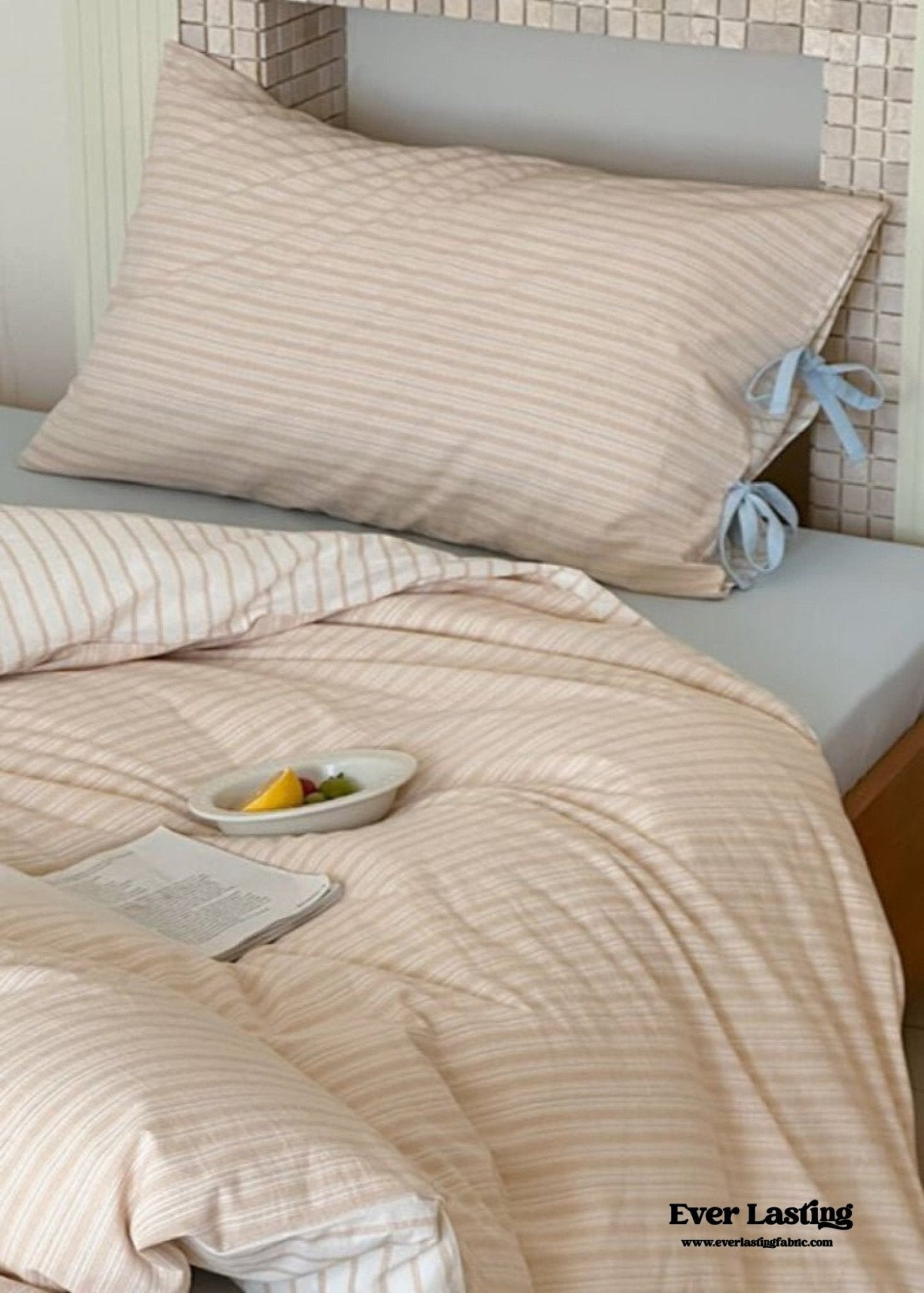 Josie Bow Tied Striped Bedding Set / Blue
