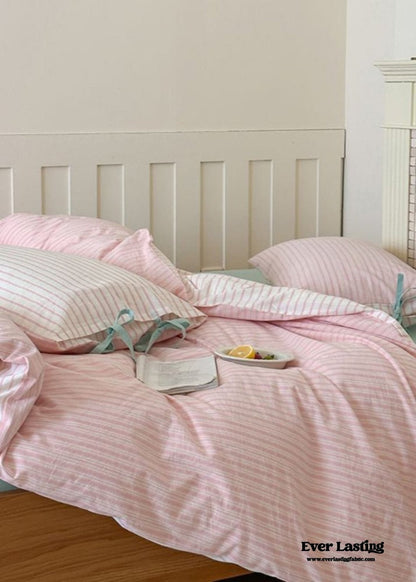 Josie Bow Tied Striped Bedding Set / Blue