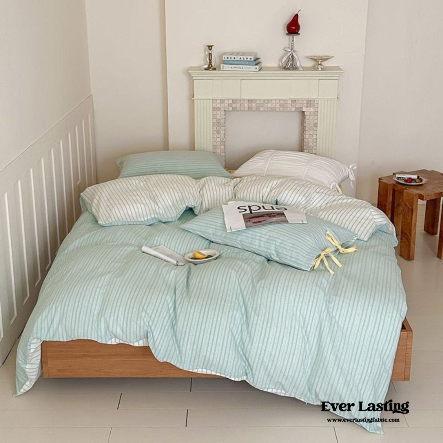 Josie Bow Tied Striped Bedding Set / Blue