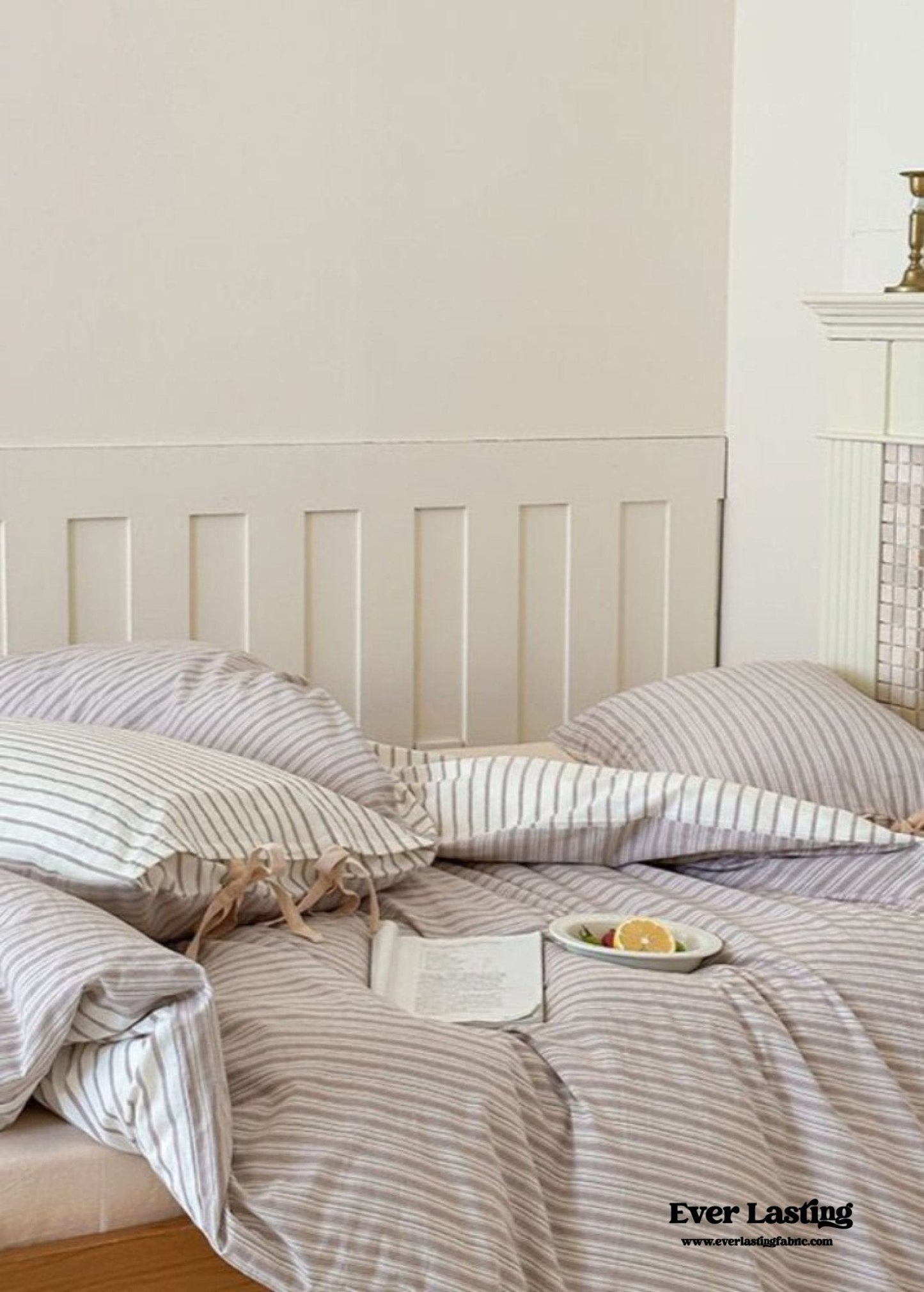 Josie Bow Tied Striped Bedding Set / Blue