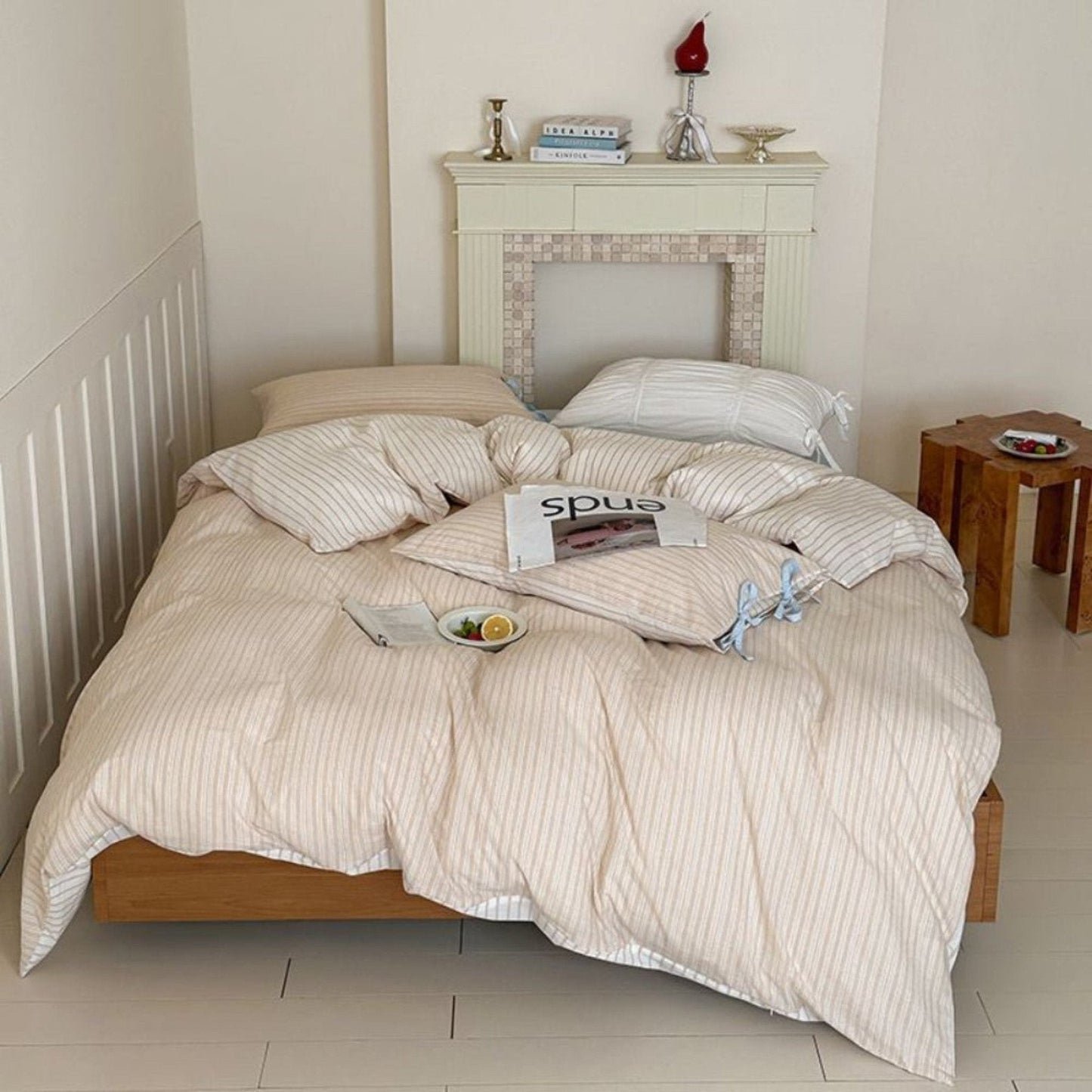 Josie Bow Tied Striped Bedding Set / Cream