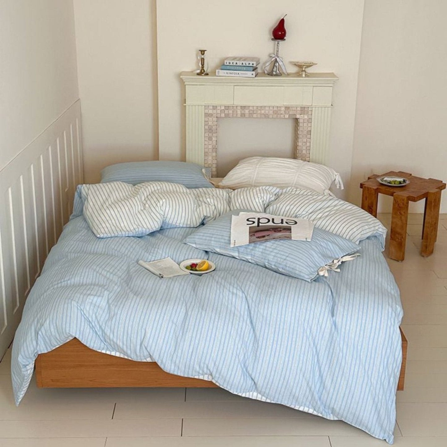 Josie Bow Tied Striped Bedding Set / Cream