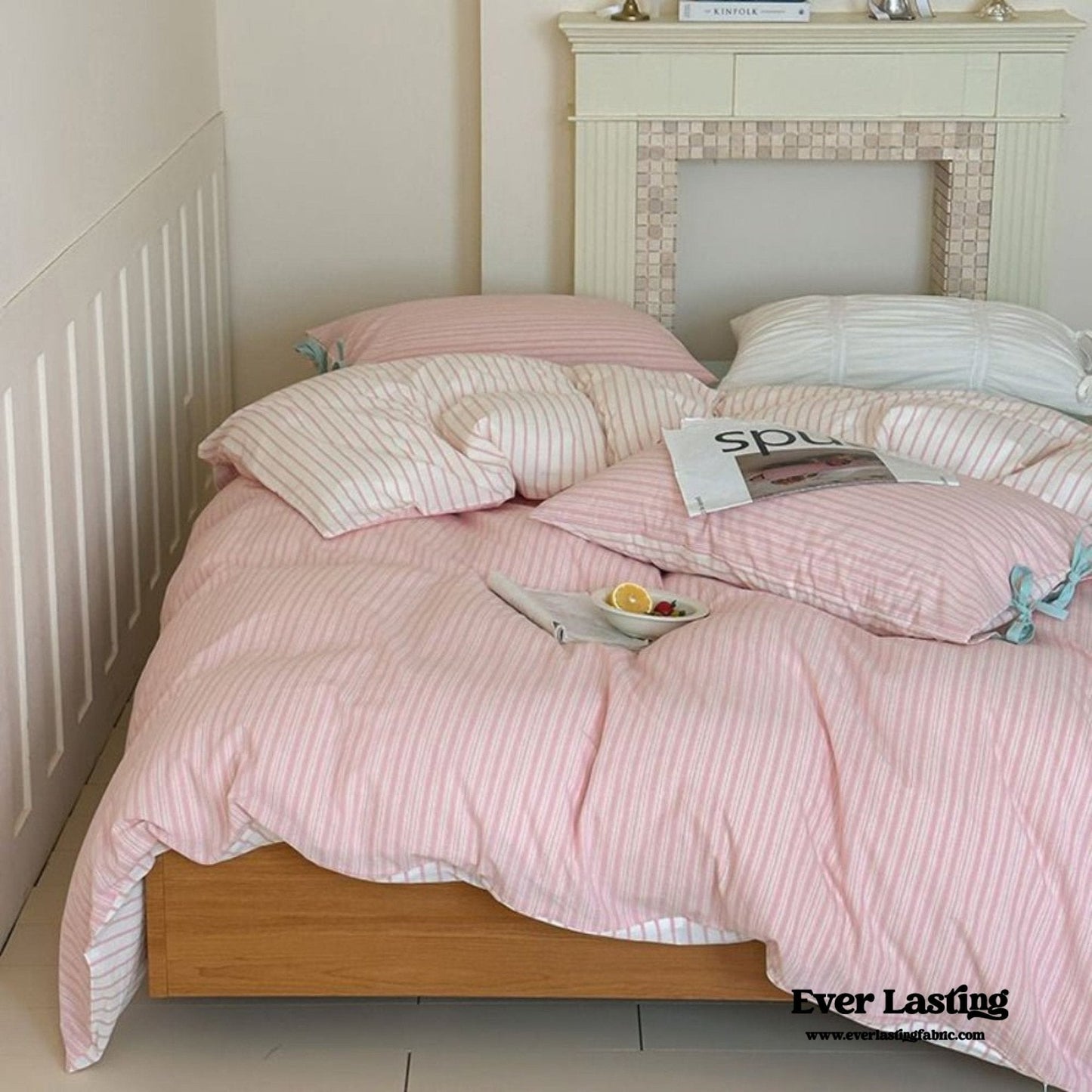 Josie Bow Tied Striped Bedding Set / Gray