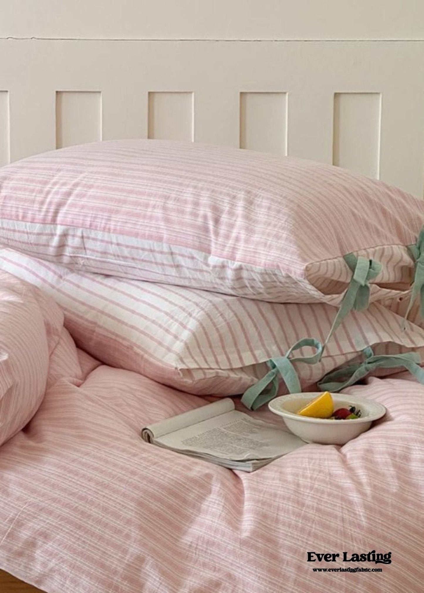 Josie Bow Tied Striped Bedding Set / Pink