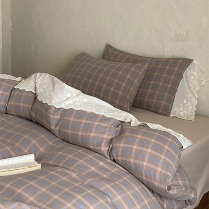 June Lace Double Gauze Gingham Bedding Set / Red