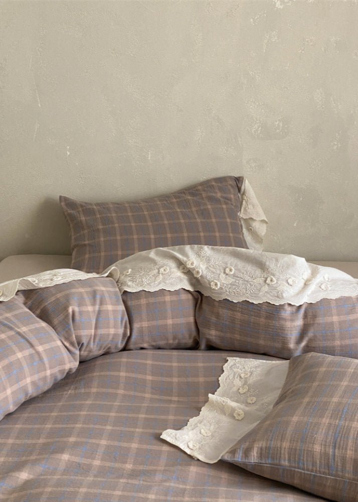 June Lace Double Gauze Gingham Bedding Set / Red