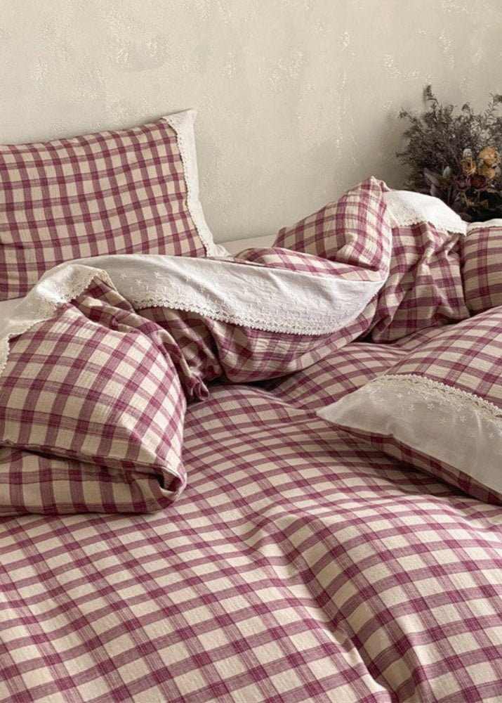 June Lace Double Gauze Gingham Bedding Set / Red