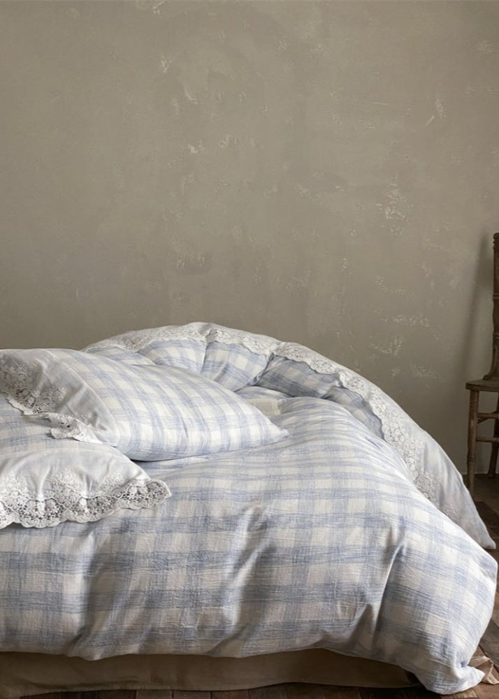 June Lace Double Gauze Gingham Bedding Set / Red