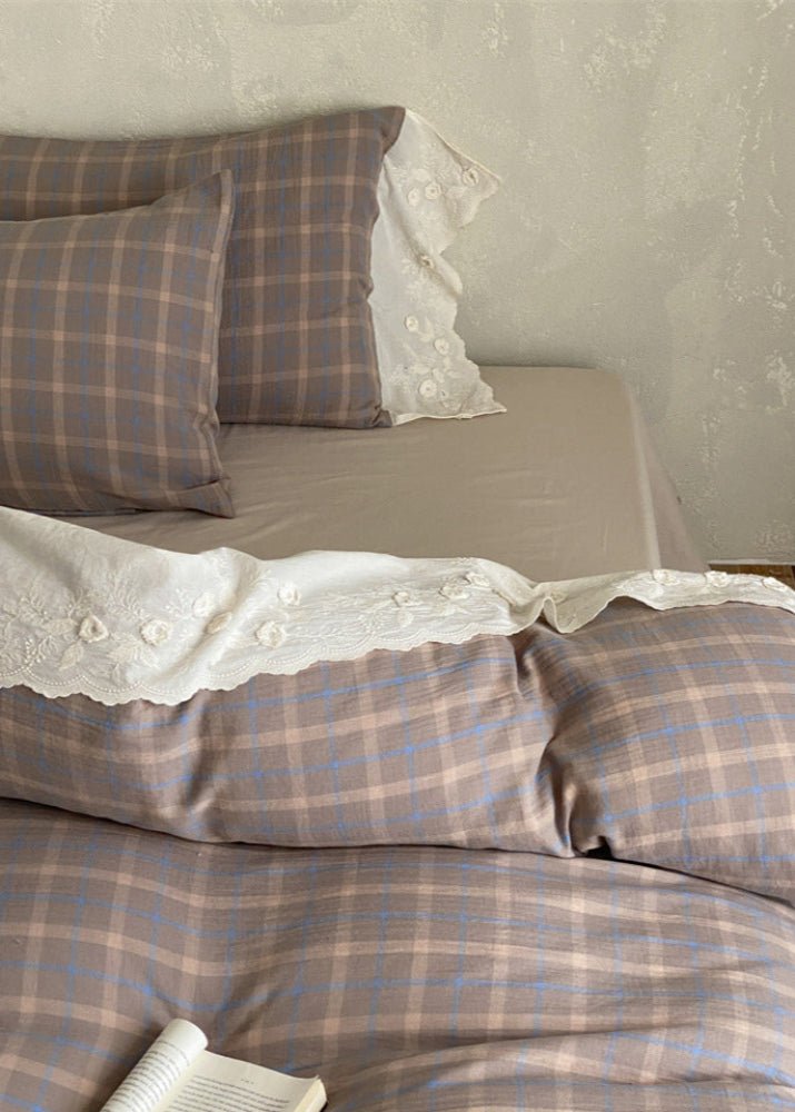 June Lace Double Gauze Gingham Bedding Set / Red