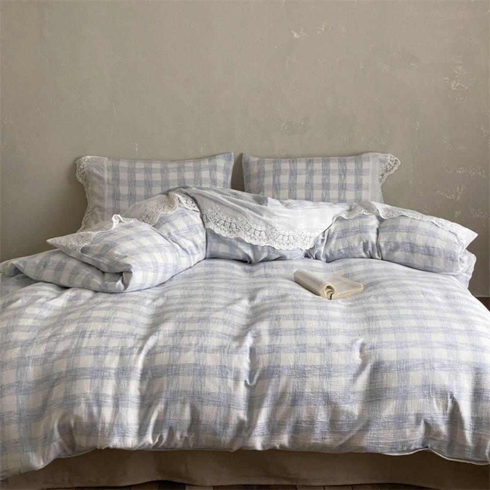 June Lace Double Gauze Gingham Bedding Set / Red