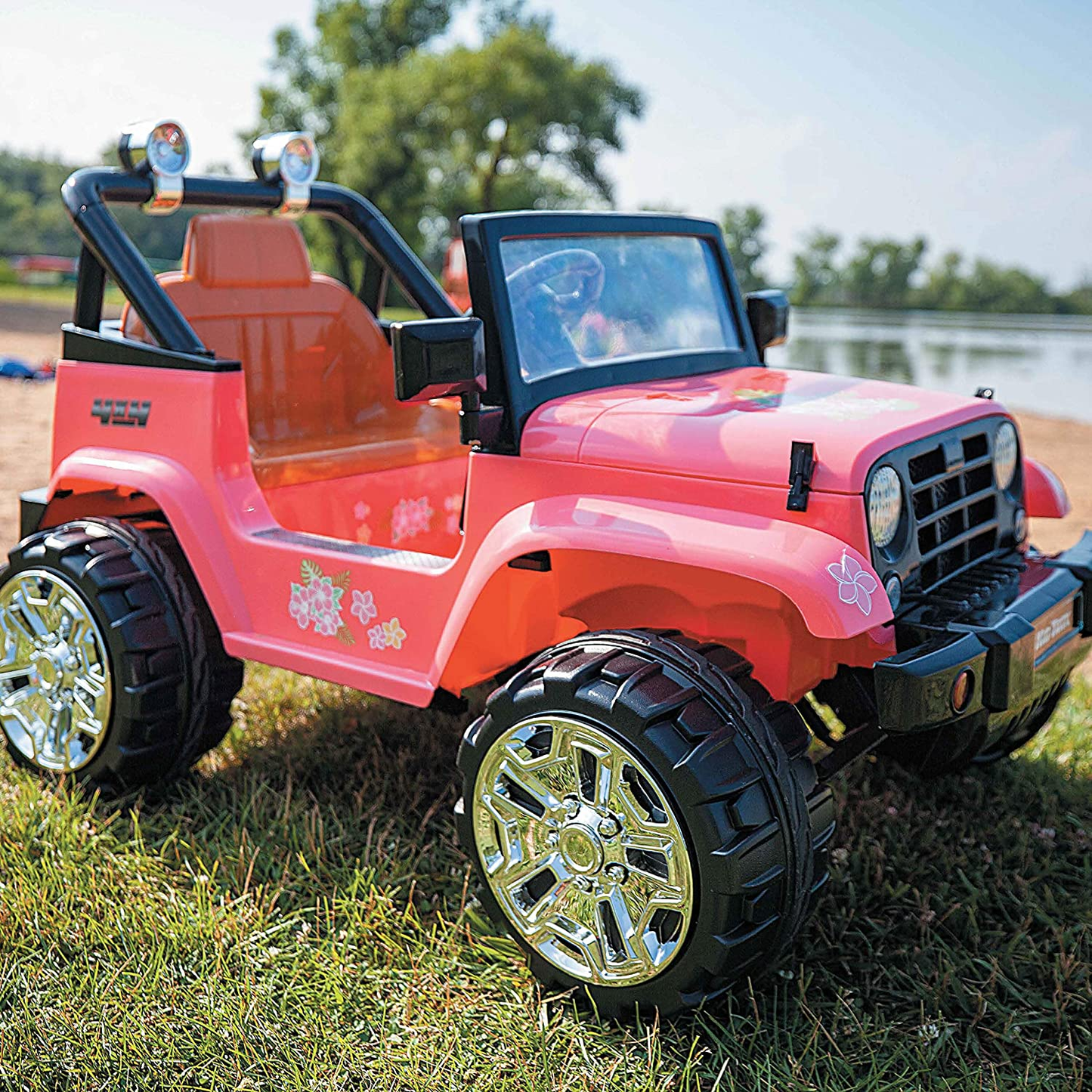 Kid Trax Beach Cruiser 4X4 Child Ride-On Car for Ages 3-5, Up to 60 lbs.