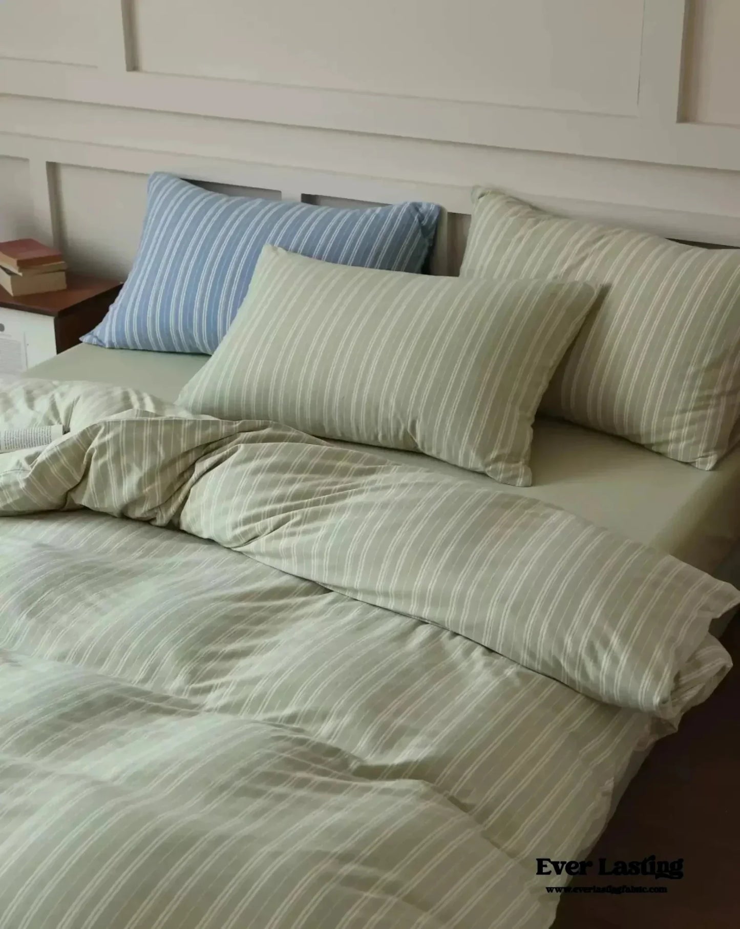 Leo Striped Jersey Knit Cotton Bedding Set / Blue
