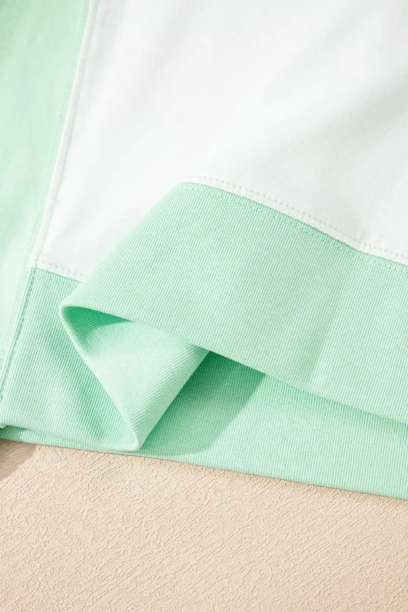 T-Shirts Women's T-Shirt - Green Colorblock Exposed Seam - Casual Summer Tee