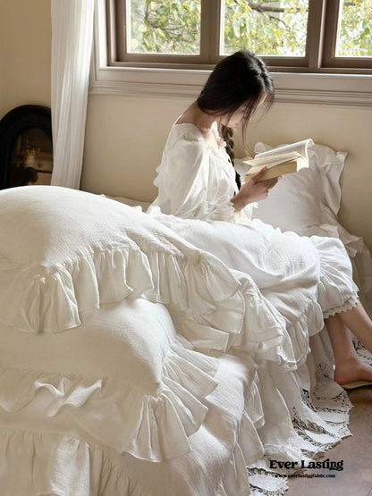 Liliane Elegant Ruffle Double Gauze Bedding Set / Hollow Out