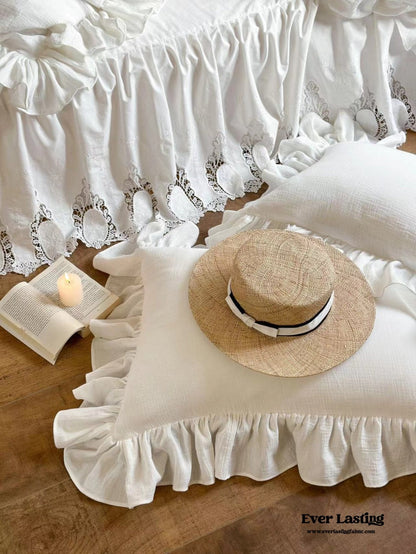 Liliane Elegant Ruffle Double Gauze Bedding Set / Hollow Out