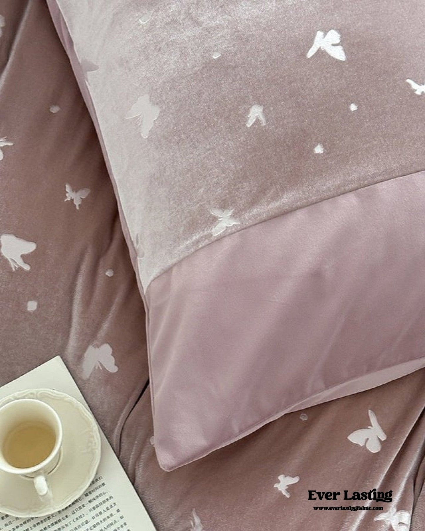 Lilou Velvet Butterfly Bedding Set / Eclipse Black