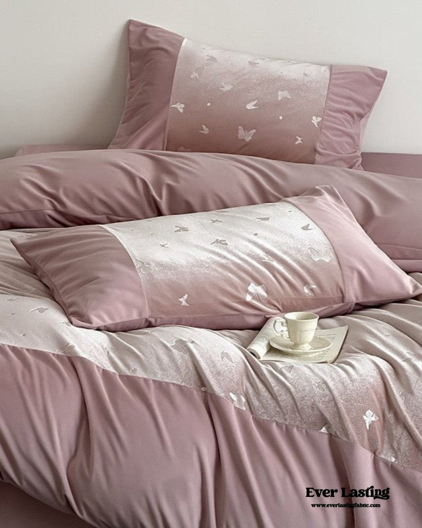 Lilou Velvet Butterfly Bedding Set / Eclipse Black