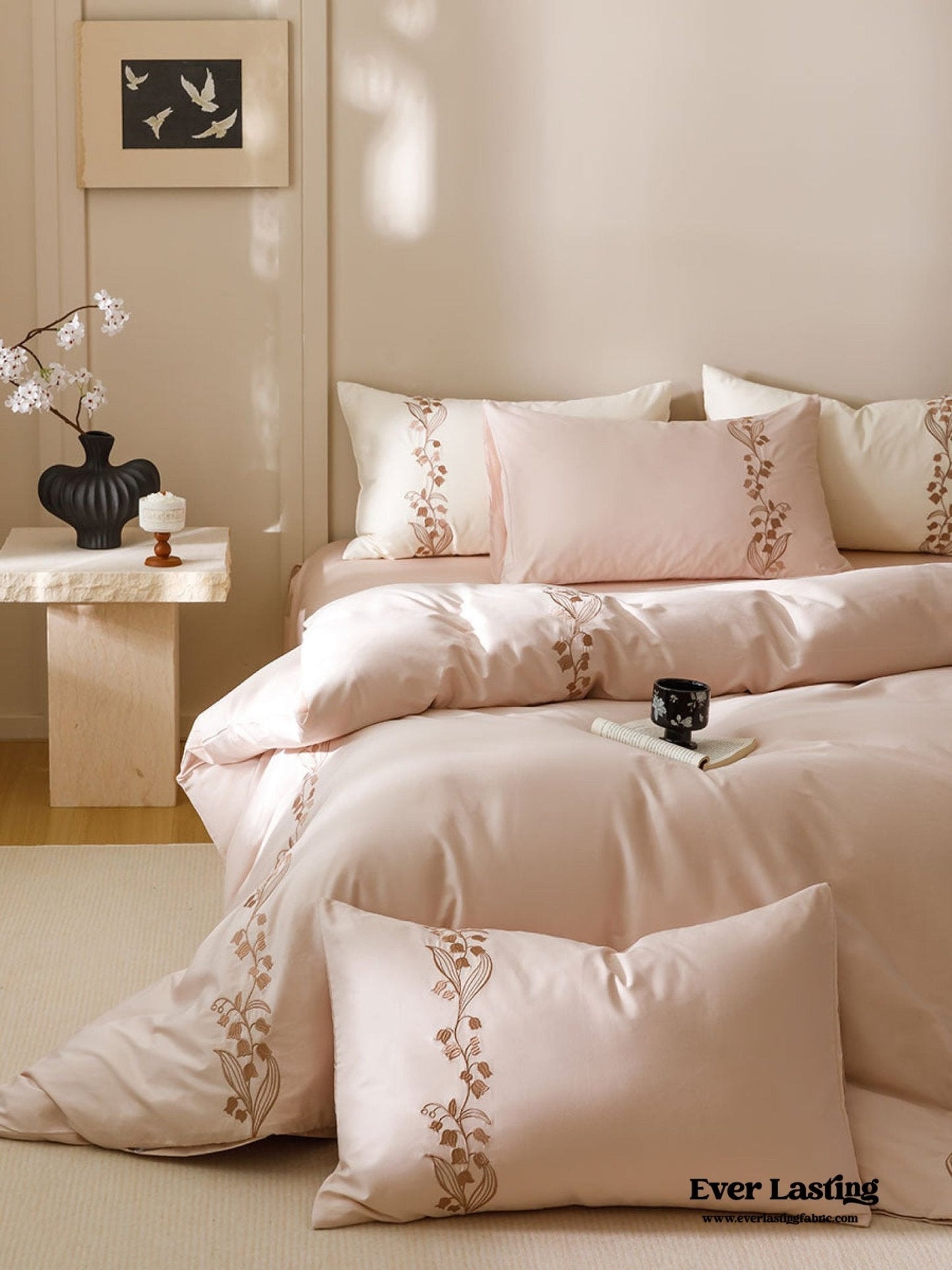 Lily of the Valley Embroidered Silky Bedding Set / Cream
