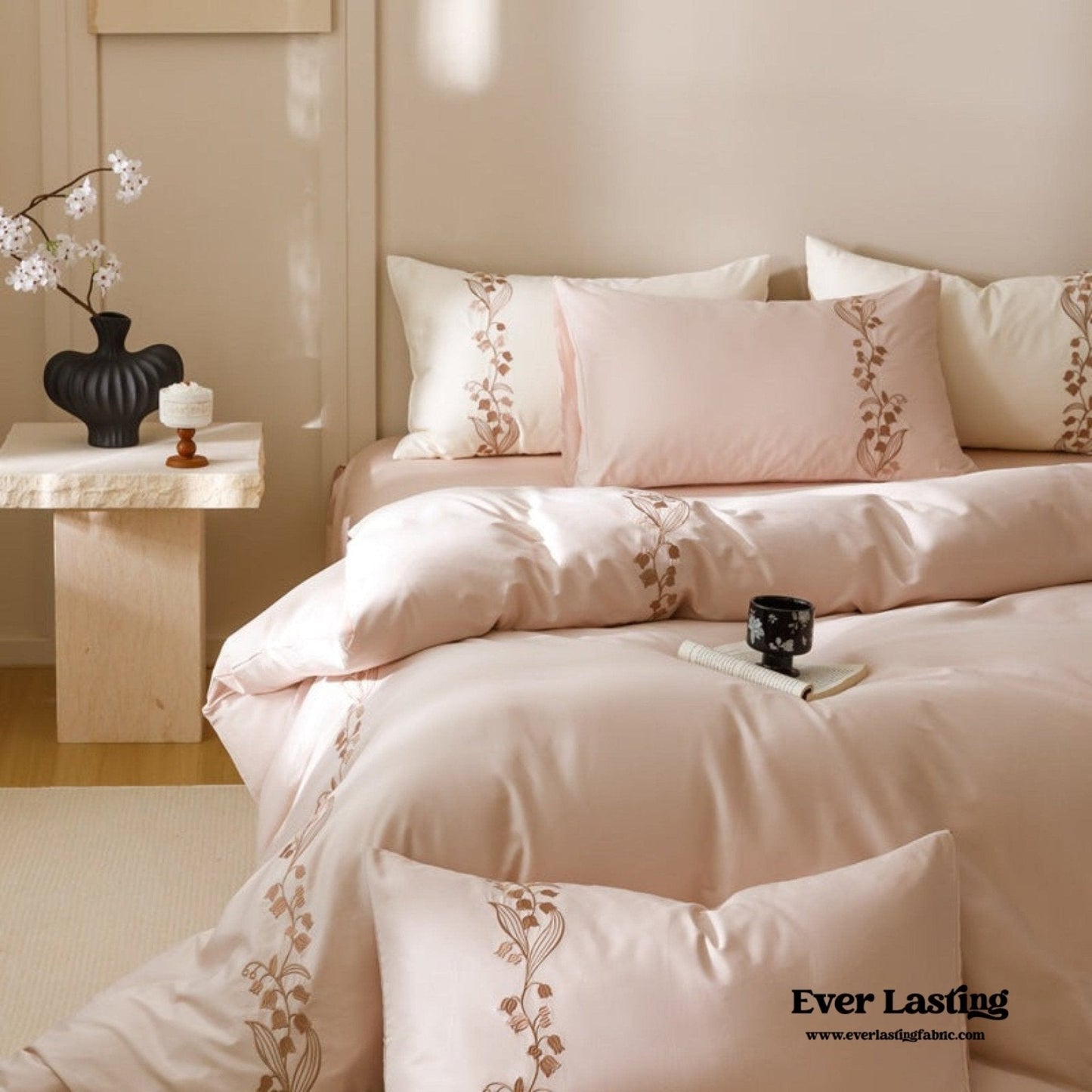 Lily of the Valley Embroidered Silky Bedding Set / Pink