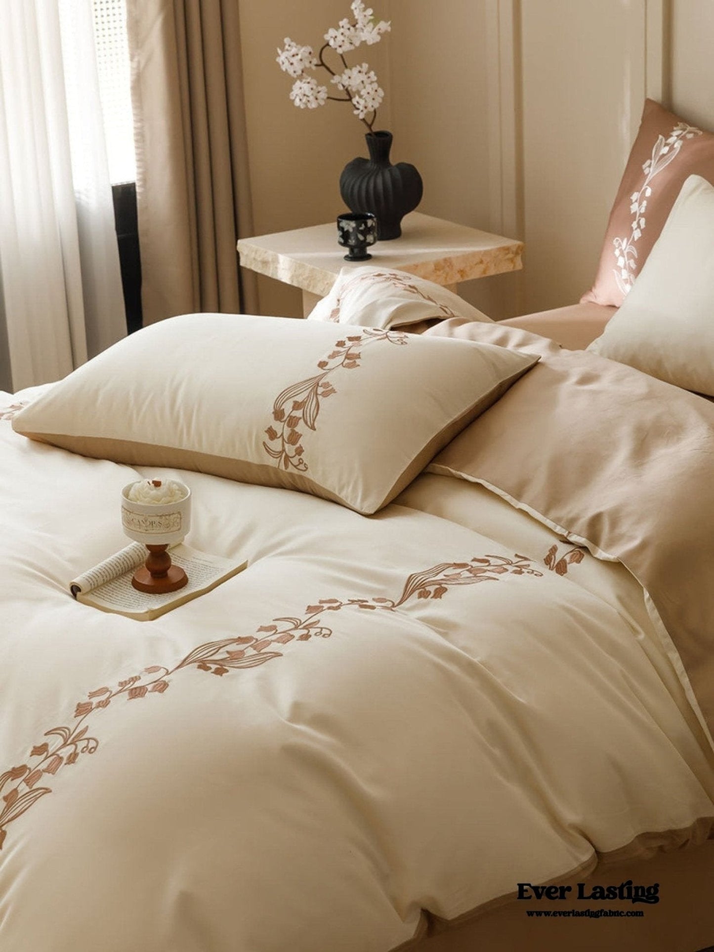Lily of the Valley Embroidered Silky Bedding Set / Pink