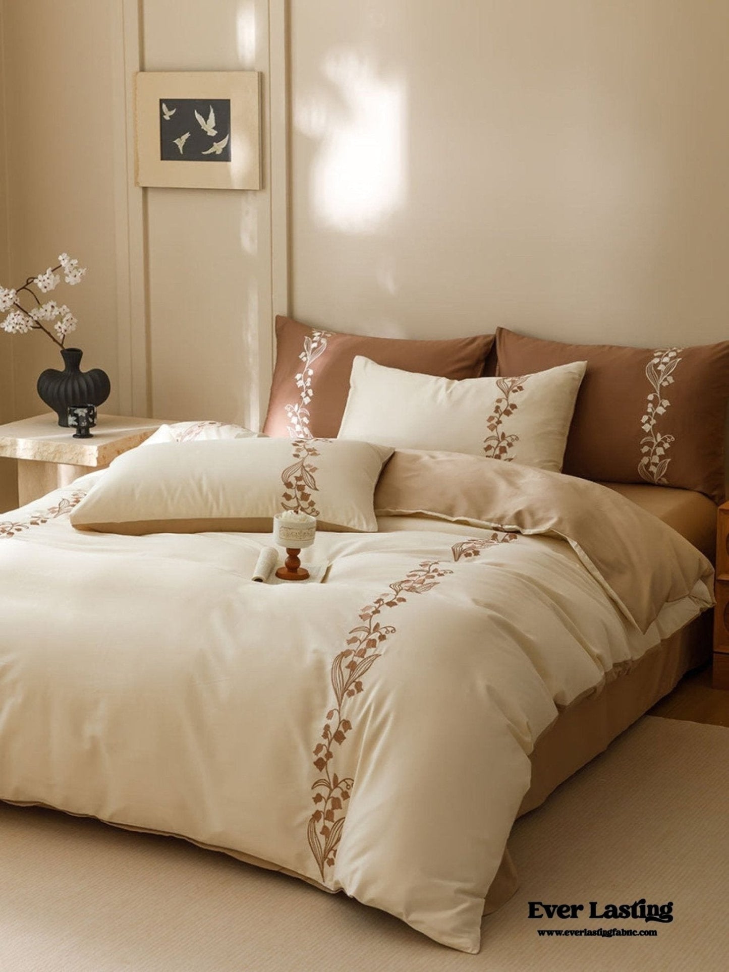 Lily of the Valley Embroidered Silky Bedding Set / Purple