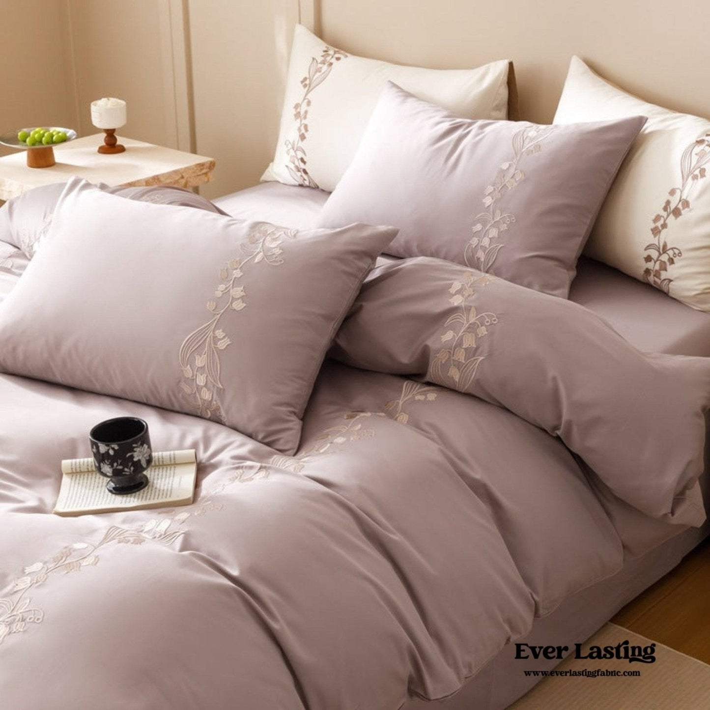 Lily of the Valley Embroidered Silky Bedding Set / Purple