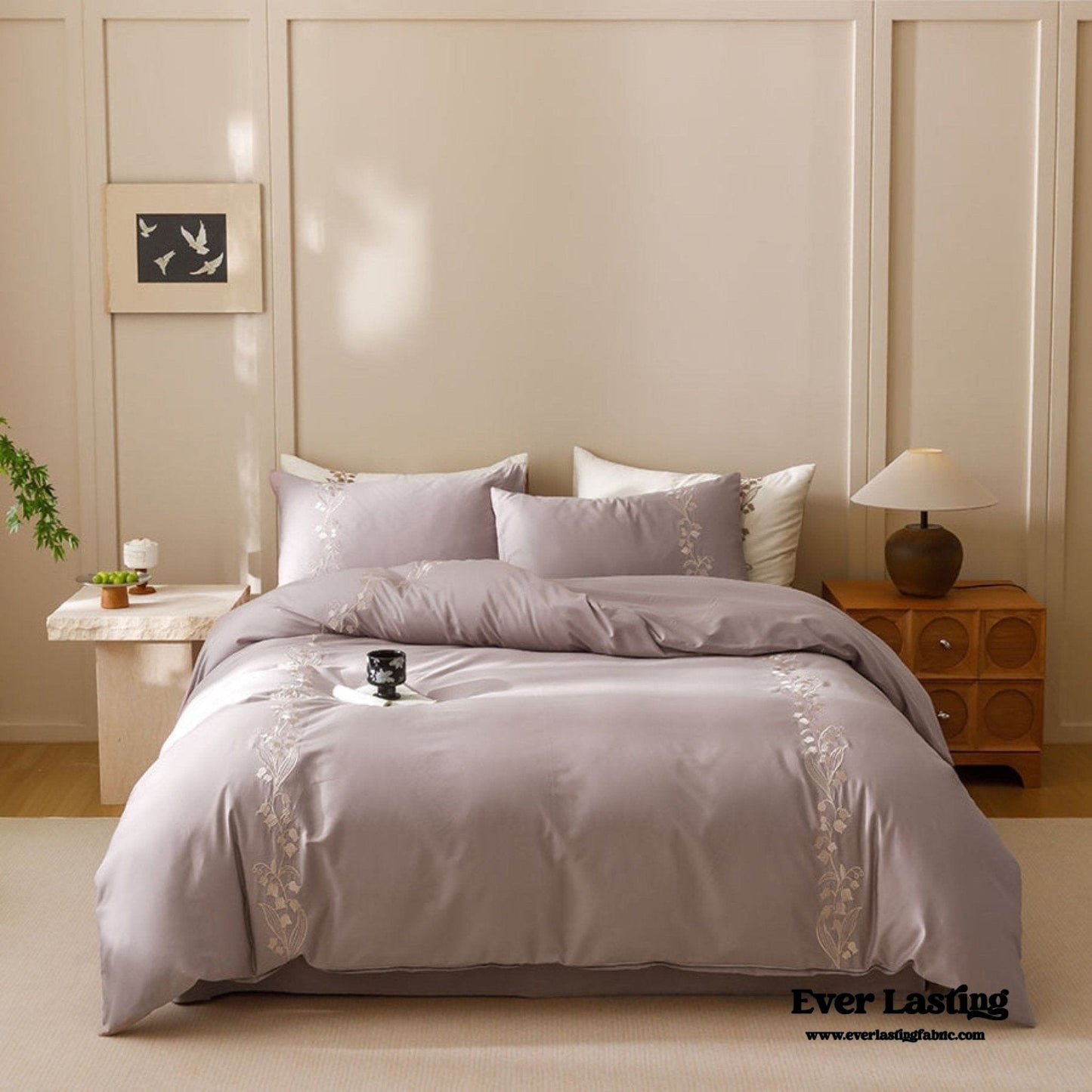 Lily of the Valley Embroidered Silky Bedding Set / Purple