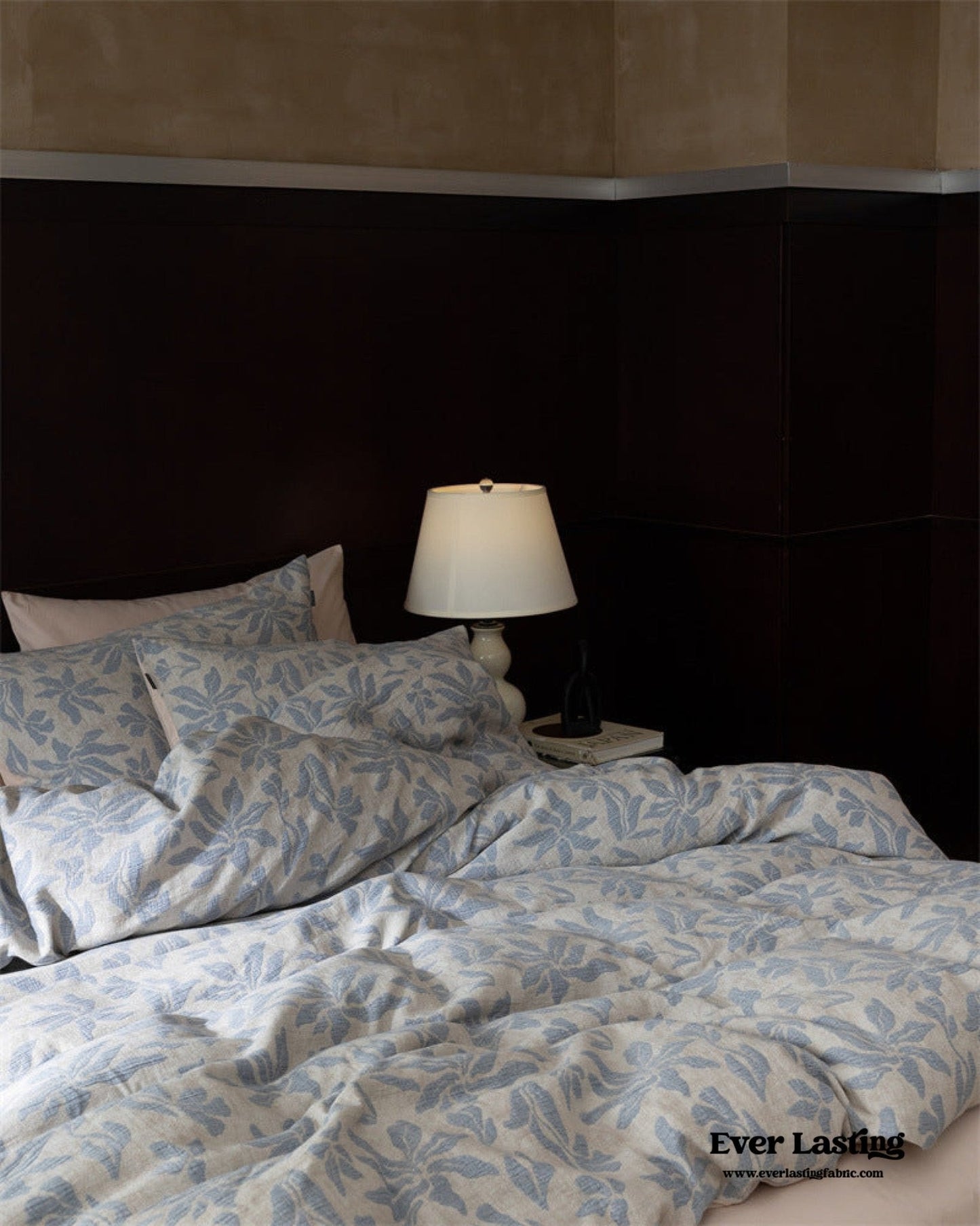 Lucien Silky Vintage Jacquard Bedding Set / Blue