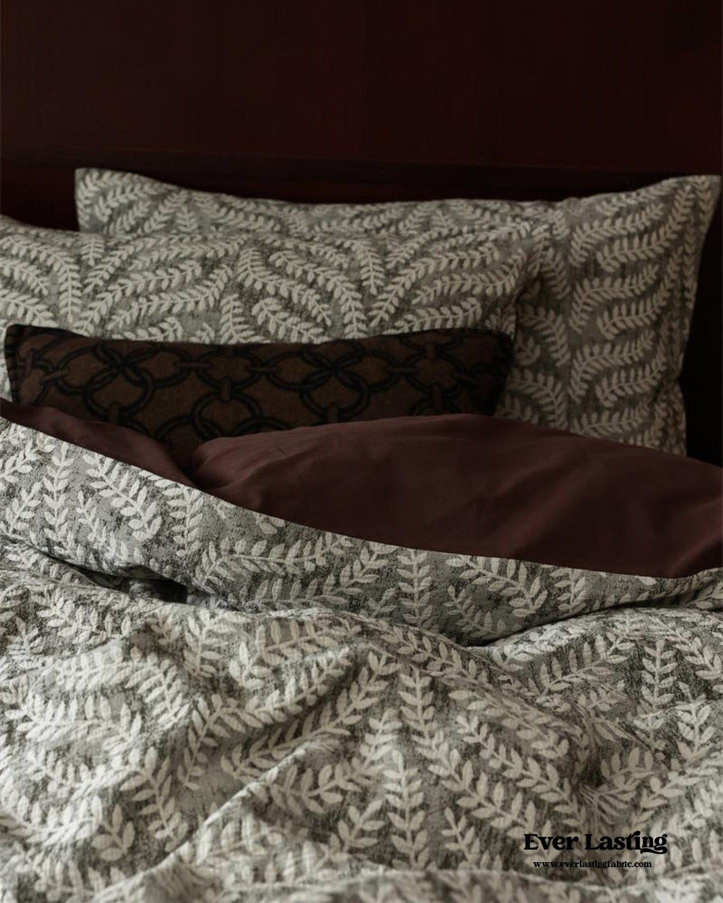 Lucien Silky Vintage Jacquard Bedding Set / Blue
