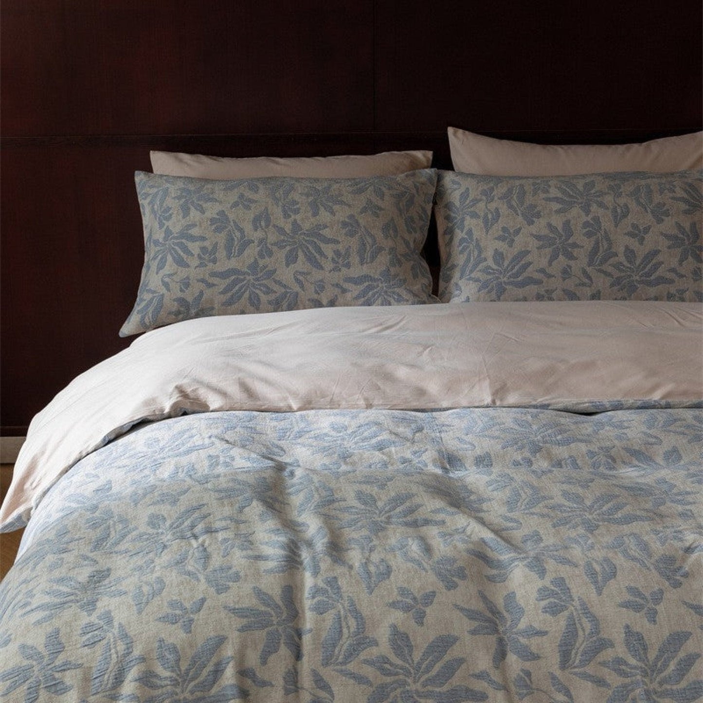 Lucien Silky Vintage Jacquard Bedding Set / Brown