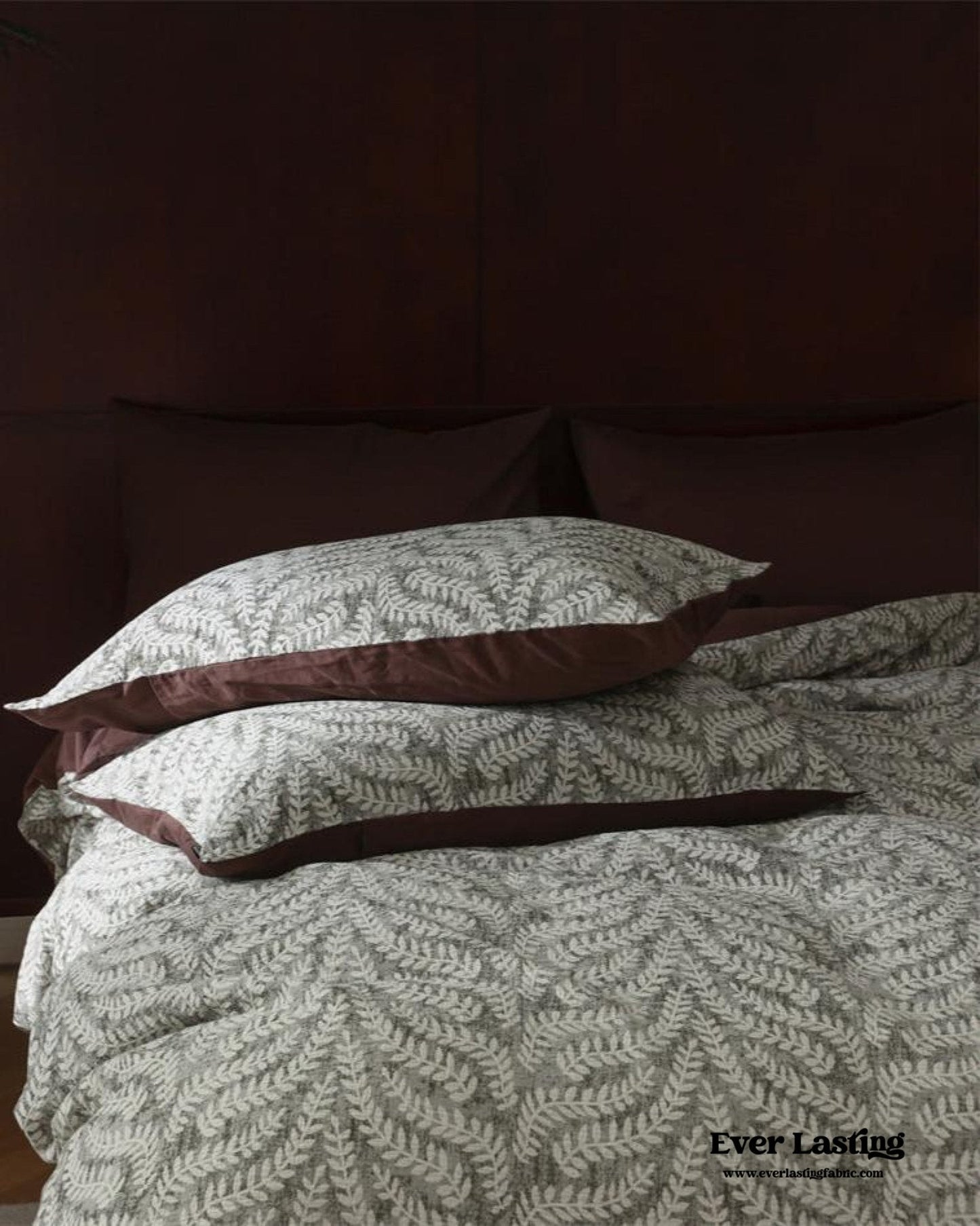 Lucien Silky Vintage Jacquard Bedding Set / Brown