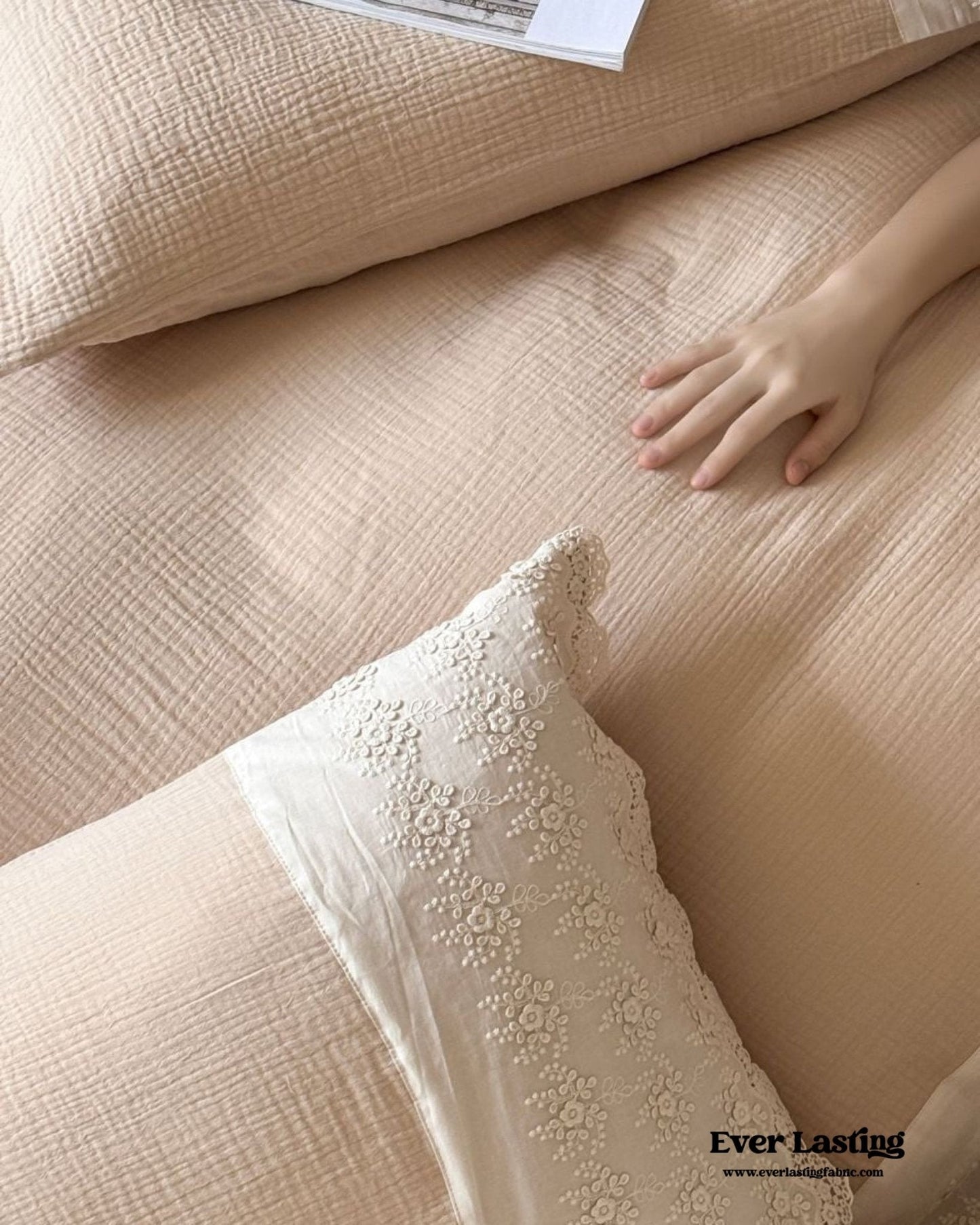 Margaux Lace Double Gauze Bedding Set / Chocolate Brown