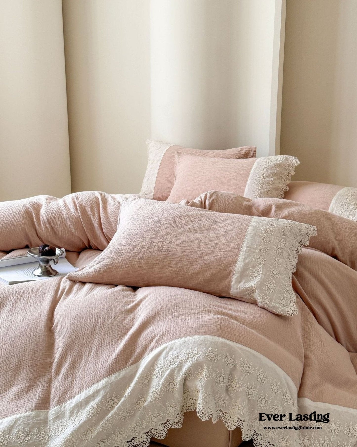 Margaux Lace Double Gauze Bedding Set / Chocolate Brown