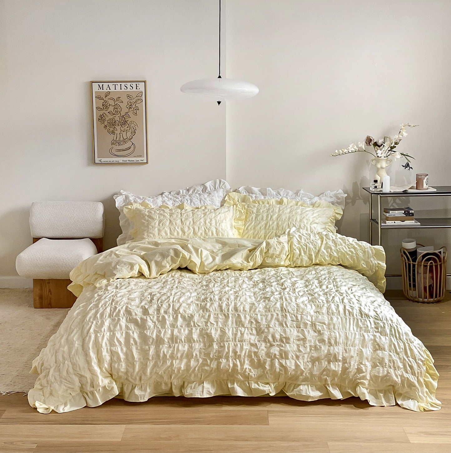 Marshmallow Puff Ruffle Bedding Set / White