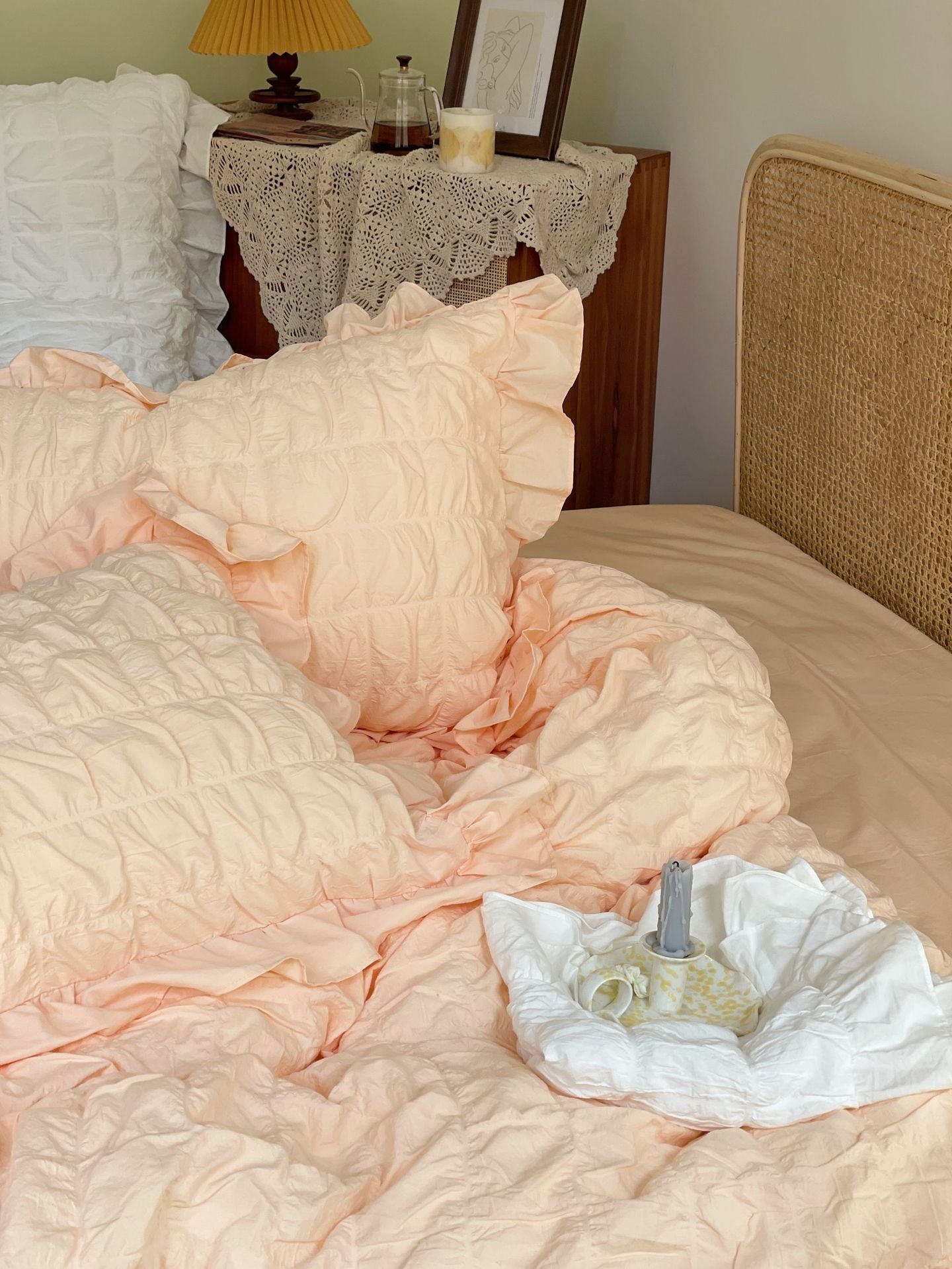 Marshmallow Puff Ruffle Bedding Set / Yellow