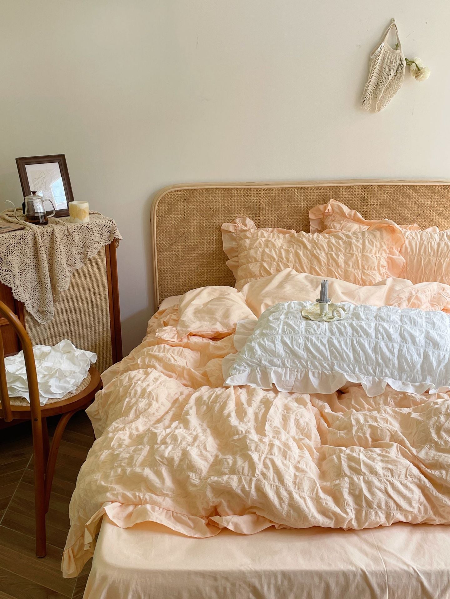 Marshmallow Puff Ruffle Bedding Set / Yellow