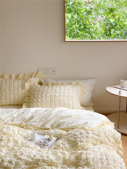 Marshmallow Puff Ruffle Bedding Set / Yellow