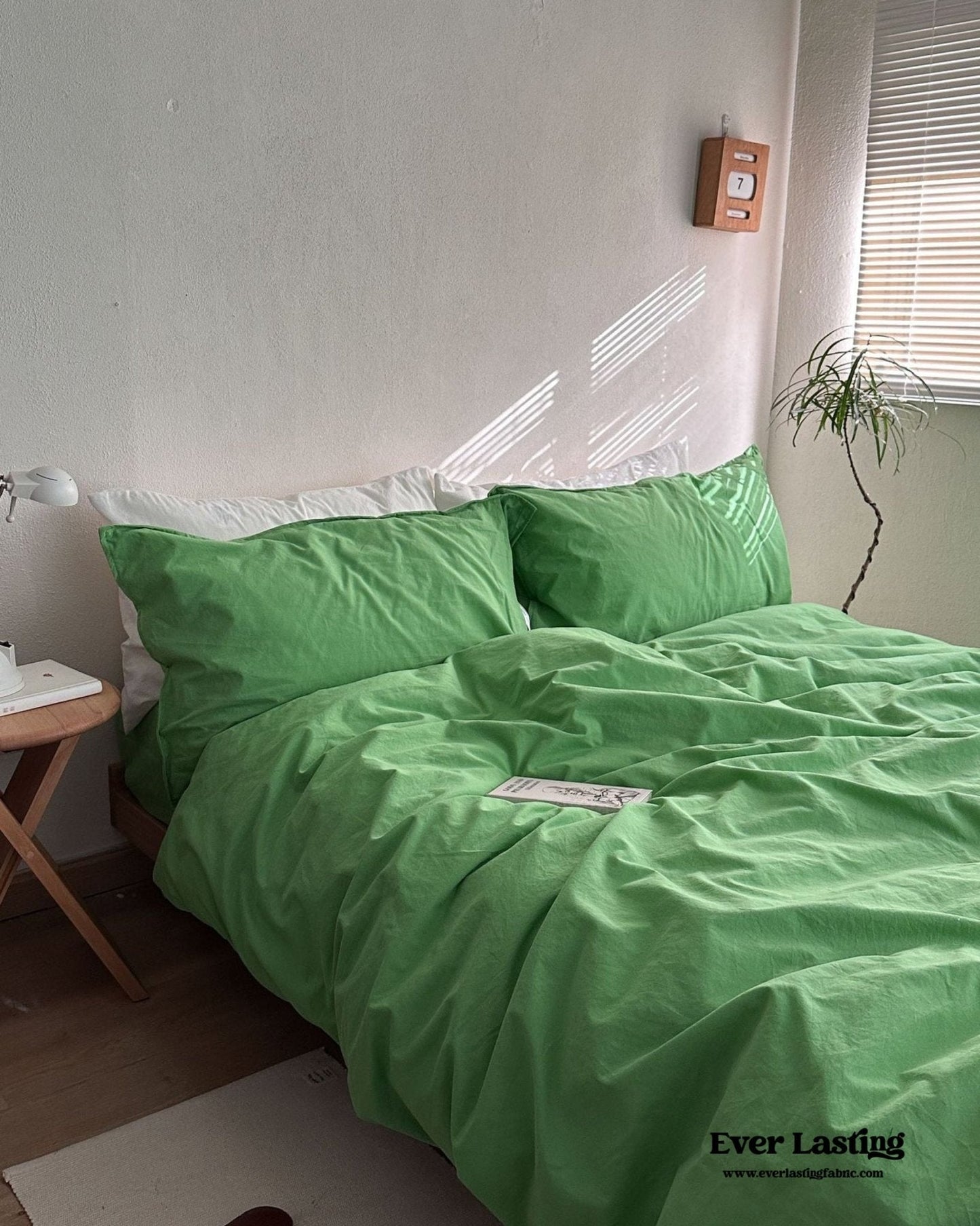 Maximalist Green Solid Color Cotton Bedding Set