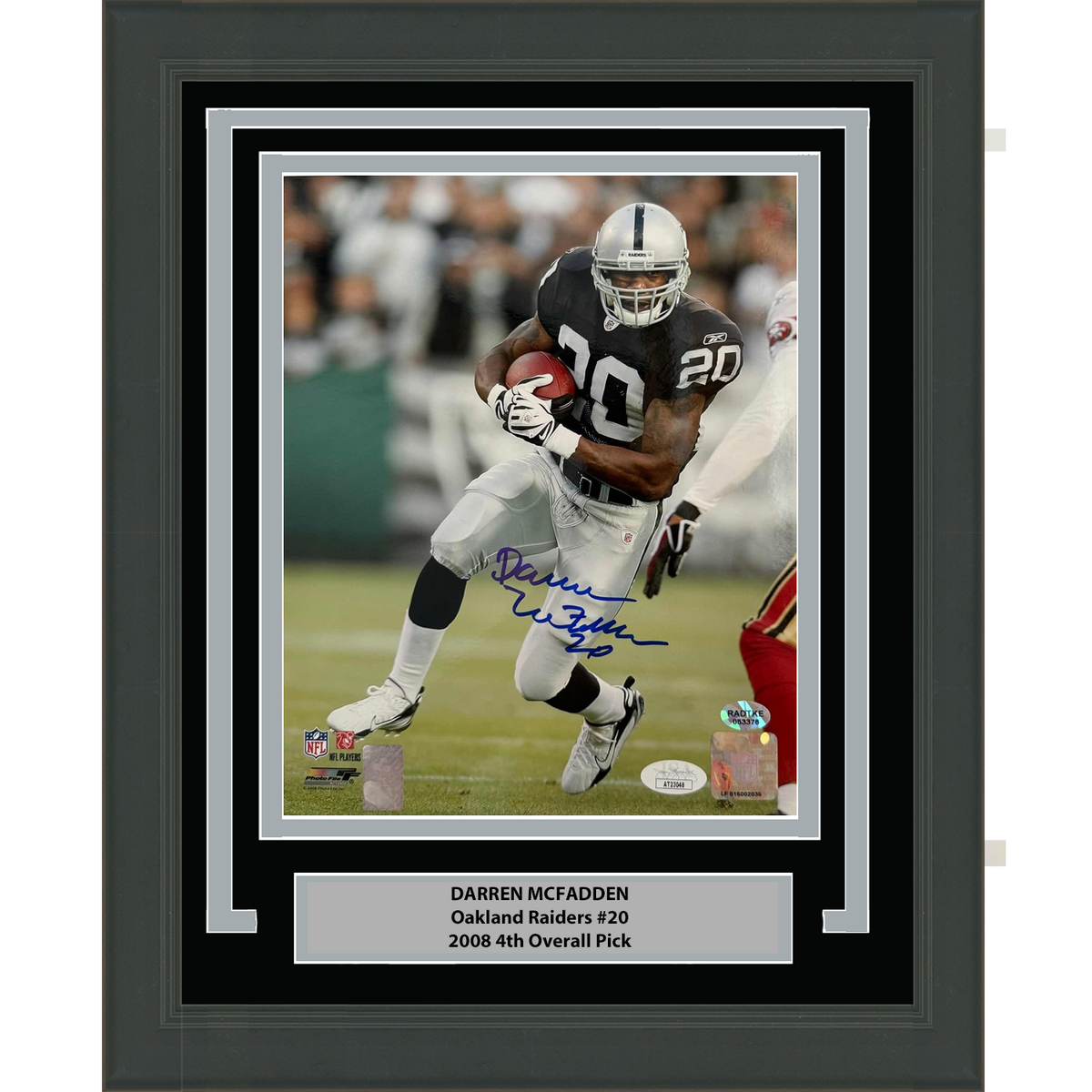 Framed Autographed/Signed Darren McFadden Oakland Raiders 8x10 Football Photo JSA COA #2