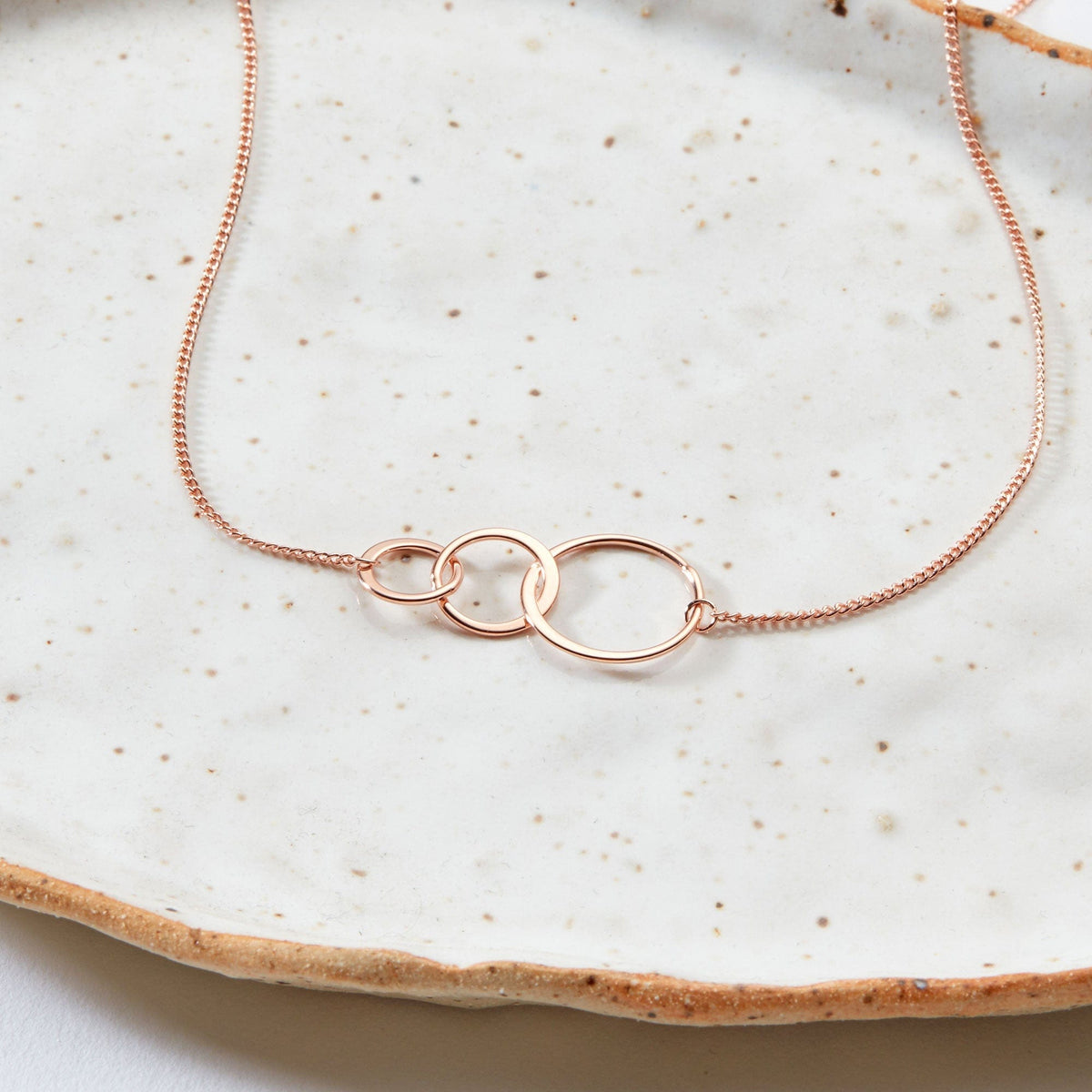 Mimi Necklace, Multiple Styles