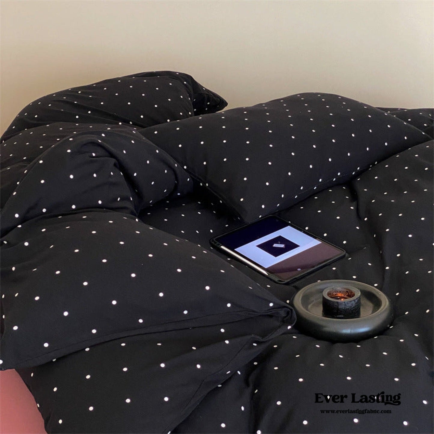 Mini Polka Dot Jersey Knit Bedding Set / Black + Pink