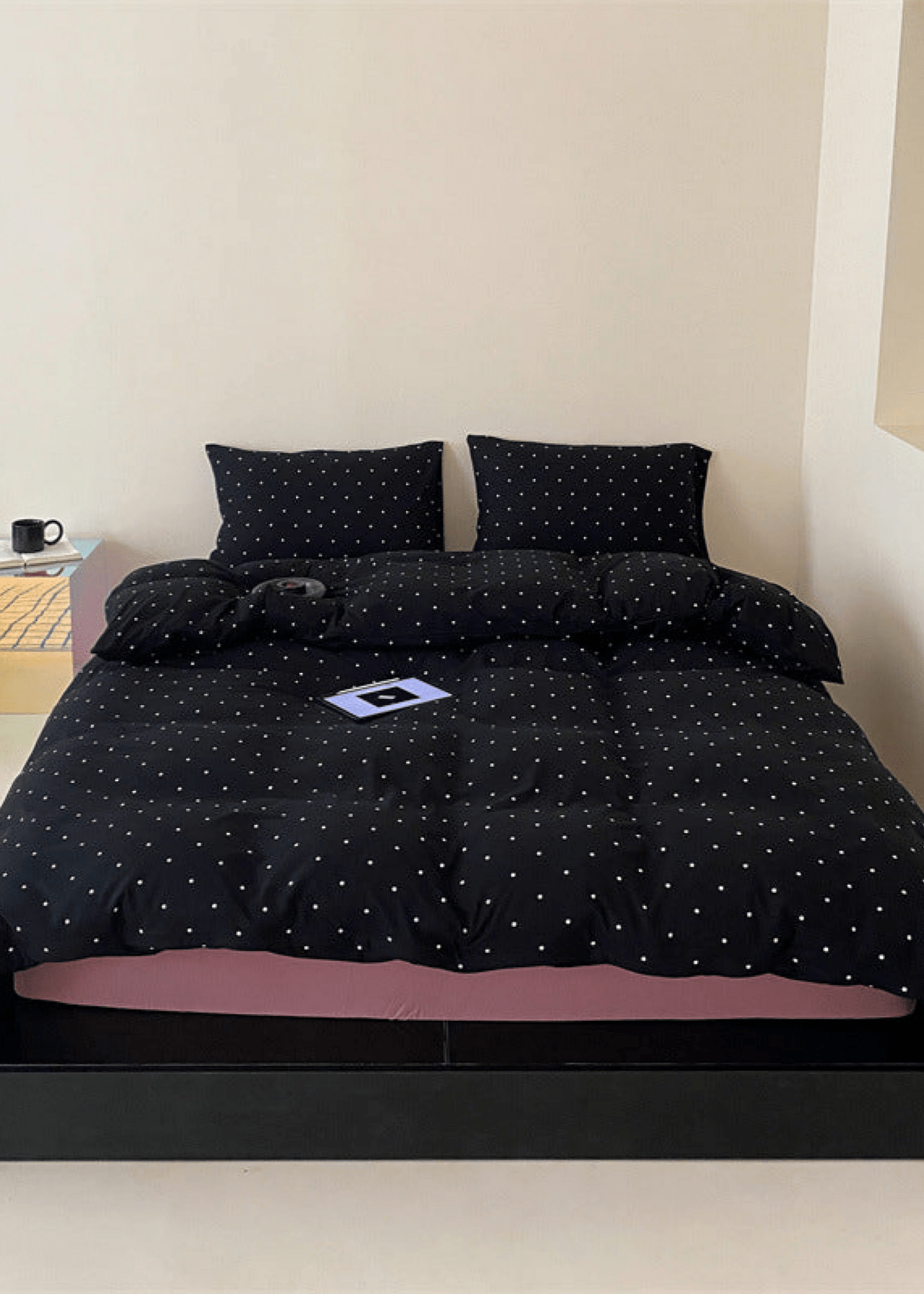 Mini Polka Dot Jersey Knit Bedding Set / Black + Pink