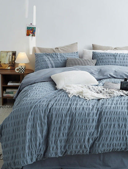 Minimal Bubble Textured Bedding Set / Beige
