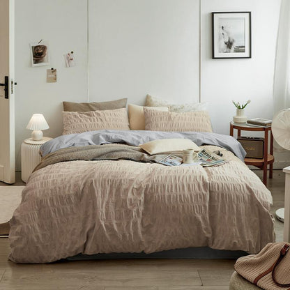 Minimal Bubble Textured Bedding Set / White