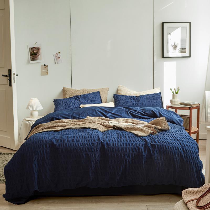 Minimal Bubble Textured Bedding Set / White