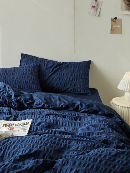 Minimal Bubble Textured Bedding Set / White