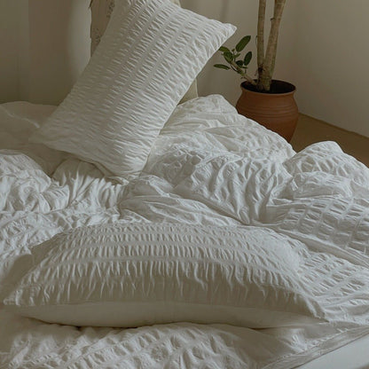 Minimal Bubble Textured Bedding Set / White