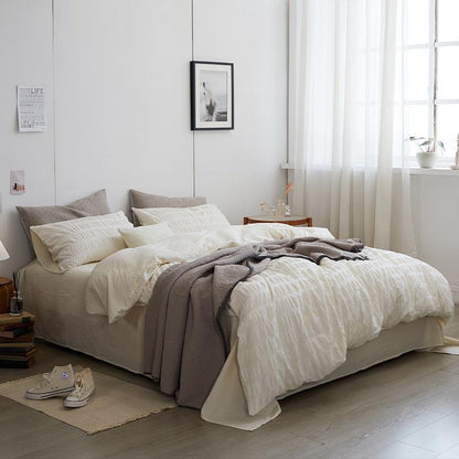 Minimal Bubble Textured Bedding Set / White