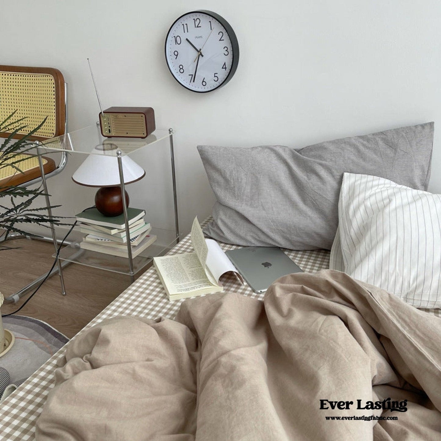 Minimal Mixed Gingham Bedding Set / White